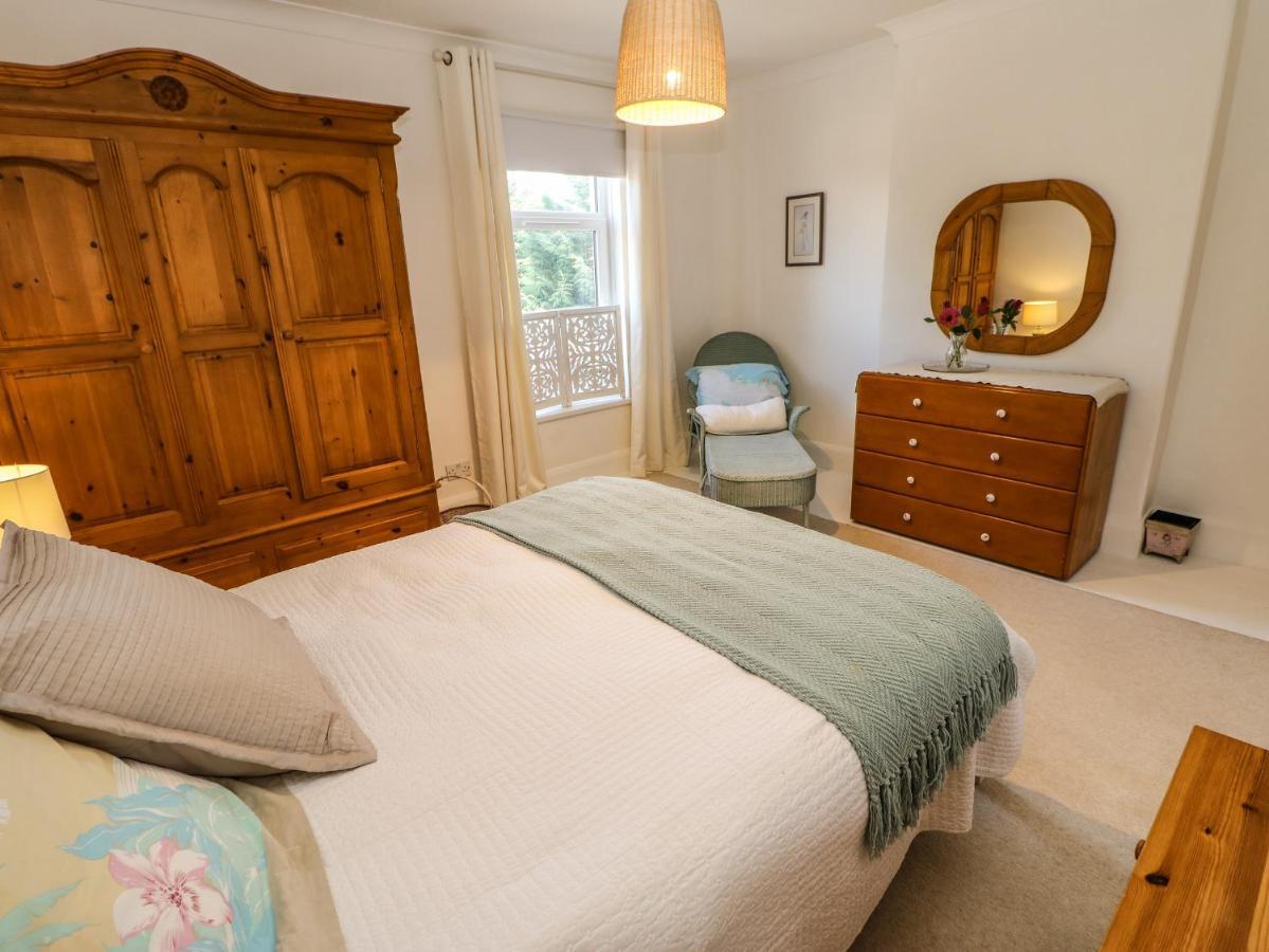 Pilgrim Cottage บิชอปโอ๊คแลนด์ ภายนอก รูปภาพ